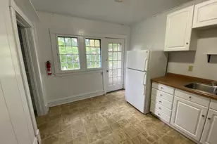 415 Davis St, Kalamazoo, MI 49007 - Photo 27
