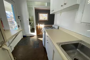 415 Davis St, Kalamazoo, MI 49007 - Photo 5