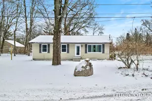 100 W Brooks St, Newaygo, MI 49337 - Photo 1