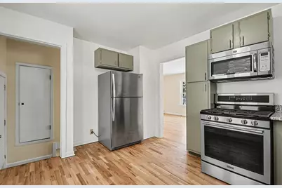 1199 Monroe Street, Benton Harbor, MI 49022 - Photo 9