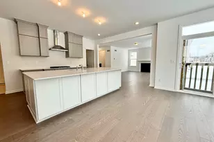 6173 S Trailwoods Dr, Ann Arbor, MI 48103 - Photo 11