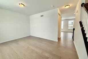 6173 S Trailwoods Dr, Ann Arbor, MI 48103 - Photo 3