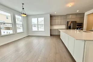 6173 S Trailwoods Dr, Ann Arbor, MI 48103 - Photo 9