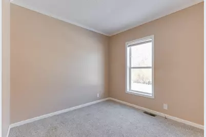680 N Gallery Drive, Eaton Rapids, MI 48827 - Photo 23