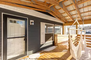 680 N Gallery Dr, Eaton Rapids, MI 48827 - Photo 3