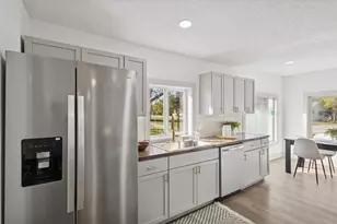 528 Lincoln Rd, Otsego, MI 49078 - Photo 19