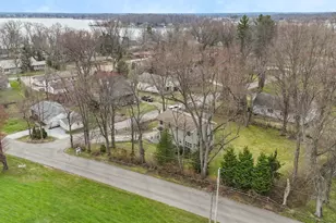 61100 Quinnesec Rd, Cassopolis, MI 49031 - Photo 3