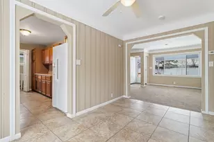 13747 Humphrey St, Southgate, MI 48195 - Photo 7