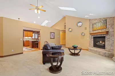 7054 Green Timber Court, Greenville, MI 48838 - Photo 11