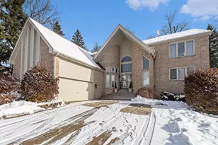 28909 Hidden Trail, Farmington Hills, MI 48331 - Photo 5