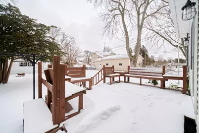 815 E Filer Street, Ludington, MI 49431 - Photo 7