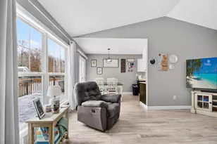 4461 Spinnaker Ln, Pleasant Lake, MI 49272 - Photo 9