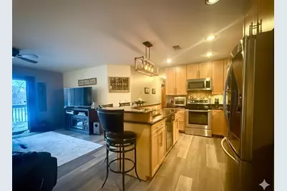 45717 Prairiegrass Court, Van Buren Township, MI 48111 - Photo 11