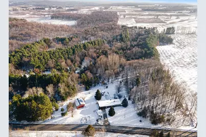 2094 S 88th Avenue, Shelby, MI 49455 - Photo 1