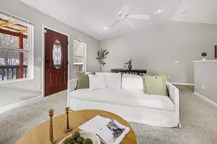 4647 Torrington Dr SE, Kentwood, MI 49512 - Photo 7