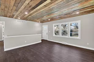 325 E Battle Creek St, Galesburg, MI 49053 - Photo 5