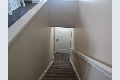 325 E Battle Creek Street, Galesburg, MI 49053 - Photo 17