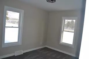 325 E Battle Creek St, Galesburg, MI 49053 - Photo 11