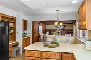 2881 N Baylis Dr, Ann Arbor, MI 48108 - Photo 21