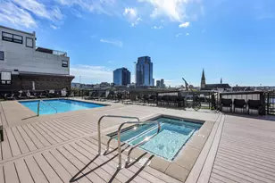 600 Broadway Ave NW, Grand Rapids, MI 49504 - Photo 17