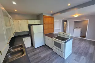 214 Arthur St, Manistee, MI 49660 - Photo 13