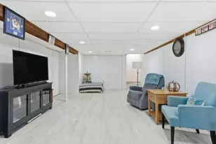 37638 Lancaster St, Livonia, MI 48154 - Photo 23