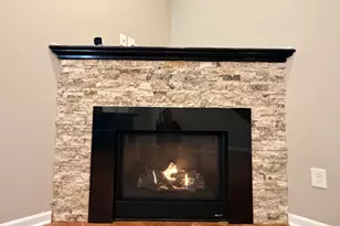 4428 Bridgeview Ln, Canton, MI 48188 - Photo 17