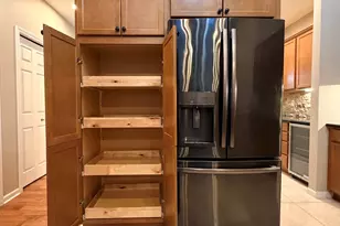 4428 Bridgeview Ln, Canton, MI 48188 - Photo 13