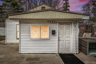 1941 Walcott St, Saginaw, MI 48601 - Photo 1