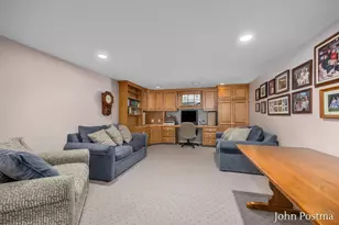 2401 Okemos Dr SE, Grand Rapids, MI 49506 - Photo 27
