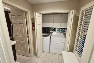 11815 N Lake Side Dr, Jerome, MI 49249 - Photo 9