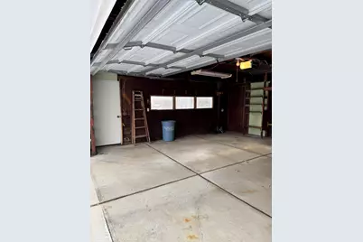 7767 N Henry Ruff Road, Westland, MI 48185 - Photo 33