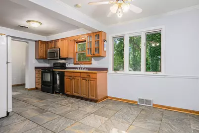 22975 Pine Lake Road, Battle Creek, MI 49014 - Photo 11