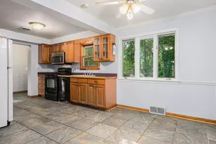 22975 Pine Lake Rd, Battle Creek, MI 49014 - Photo 11