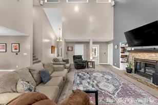 1020 Brookway Ct, Norton Shores, MI 49441 - Photo 11