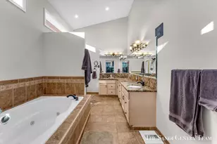 1020 Brookway Ct, Norton Shores, MI 49441 - Photo 29