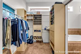 1020 Brookway Ct, Norton Shores, MI 49441 - Photo 25