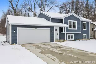 3445 Gray Fox Ln, Allegan, MI 49010 - Photo 3