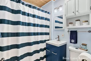 15422 Coleman Ave, Grand Haven, MI 49417 - Photo 13