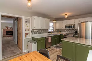 6804 Bluegrass St, Portage, MI 49024 - Photo 7