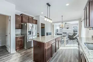 7513 Myrtle Ct, Ypsilanti, MI 48198 - Photo 11