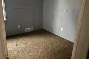 15819 Manning St, Detroit, MI 48205 - Photo 9