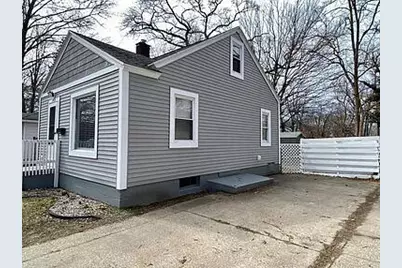 2913 Lemuel Street, Muskegon Heights, MI 49444 - Photo 3