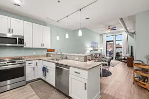 460 Broadway St, South Haven, MI 49090 - Photo 7