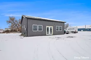 7225 Saddlebag Lake Rd, Lake Odessa, MI 48849 - Photo 1