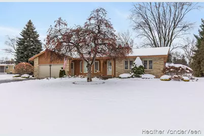 7951 Engelhurst Court, Jenison, MI 49428 - Photo 3