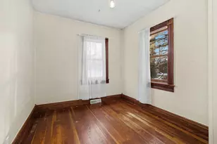 604 E 2nd St, Lawton, MI 49065 - Photo 11