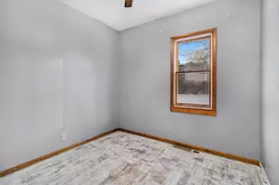 604 E 2nd St, Lawton, MI 49065 - Photo 13