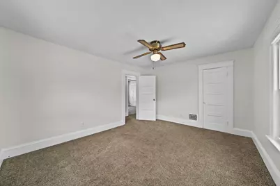 501 Cass Avenue, Jackson, MI 49203 - Photo 23