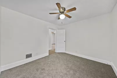 501 Cass Avenue, Jackson, MI 49203 - Photo 21